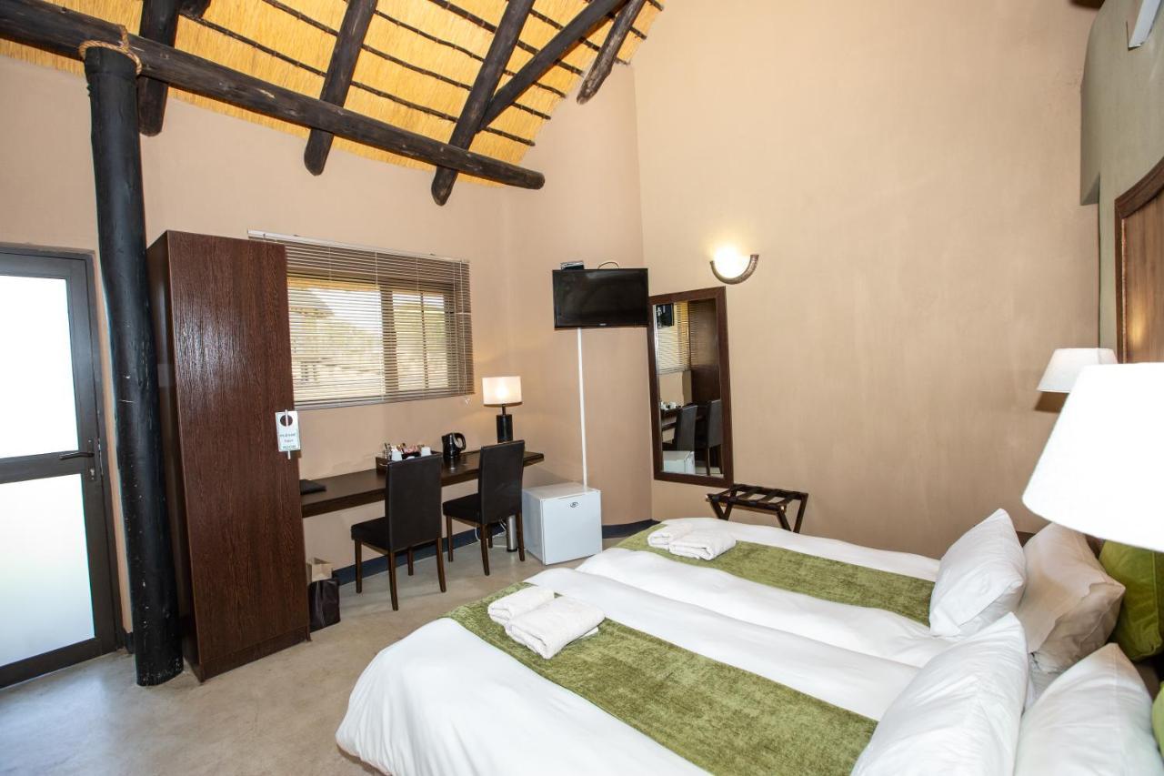 Lapa Lange Game Lodge Mariental Exteriér fotografie