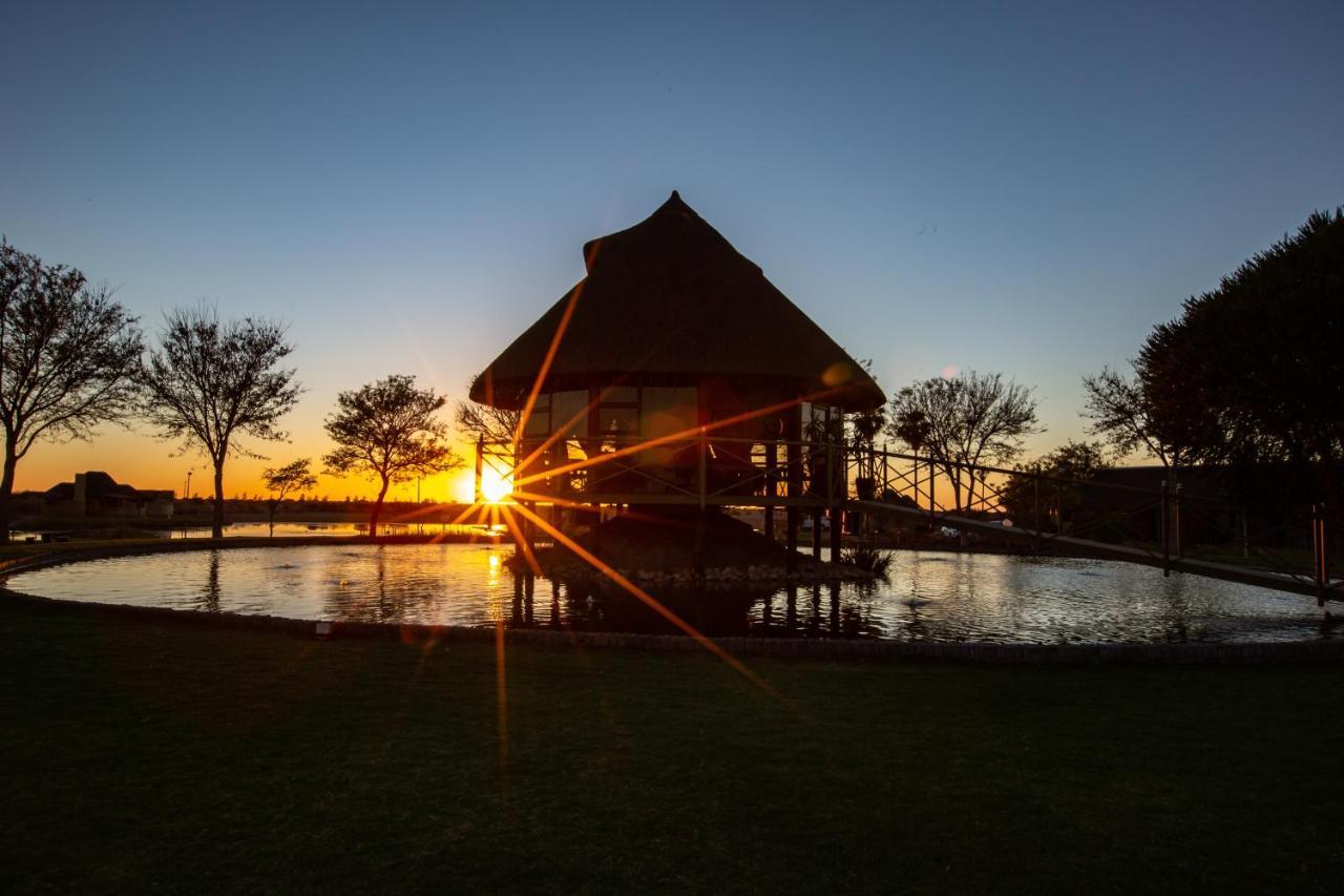 Lapa Lange Game Lodge Mariental Exteriér fotografie