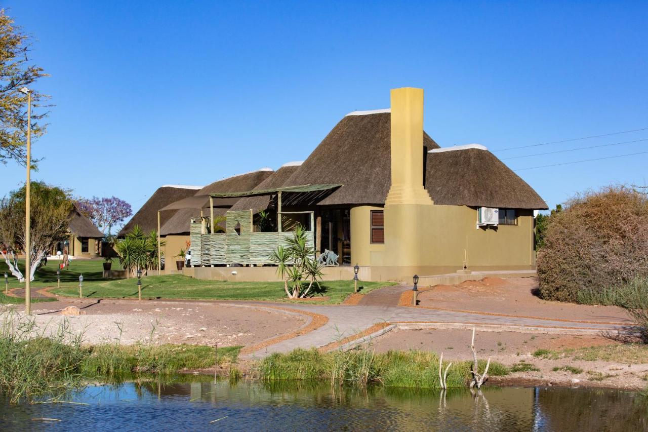 Lapa Lange Game Lodge Mariental Exteriér fotografie